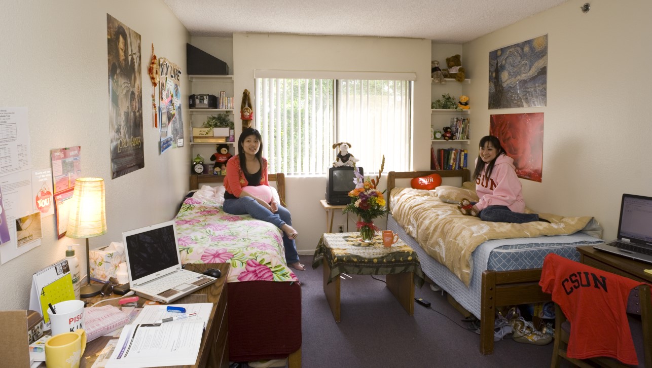 CSUN-housing-room