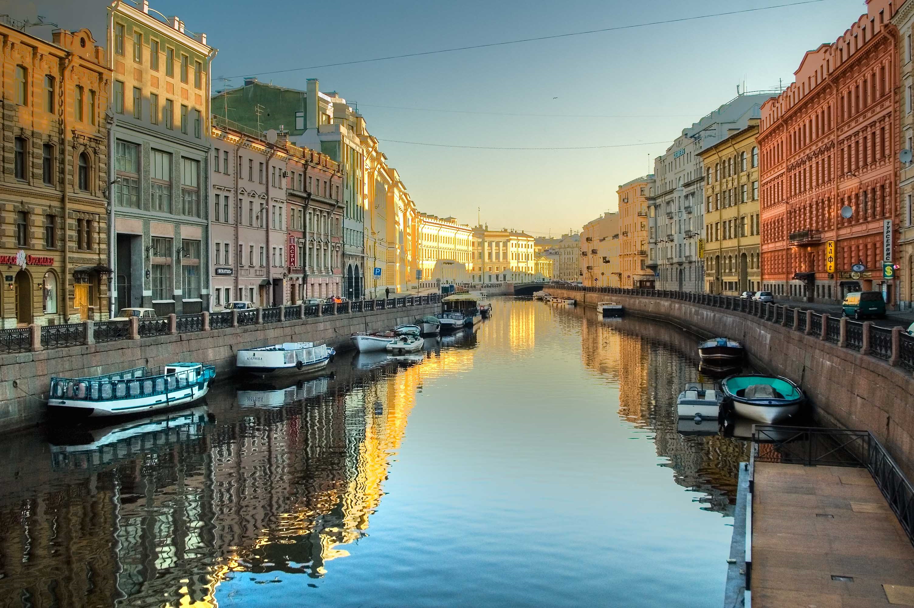 Saint Petersburg, Venice of the North