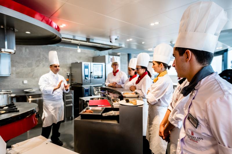 Webinar: Estude Artes Culinarias na Suica