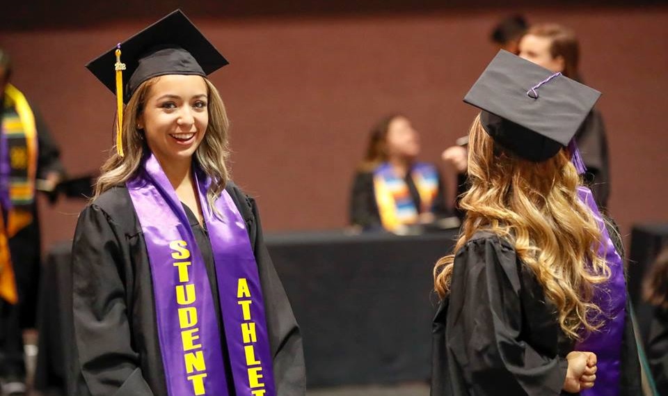 /es/noticia/post/cuales-son-los-beneficios-de-estudiar-en-un-community-college