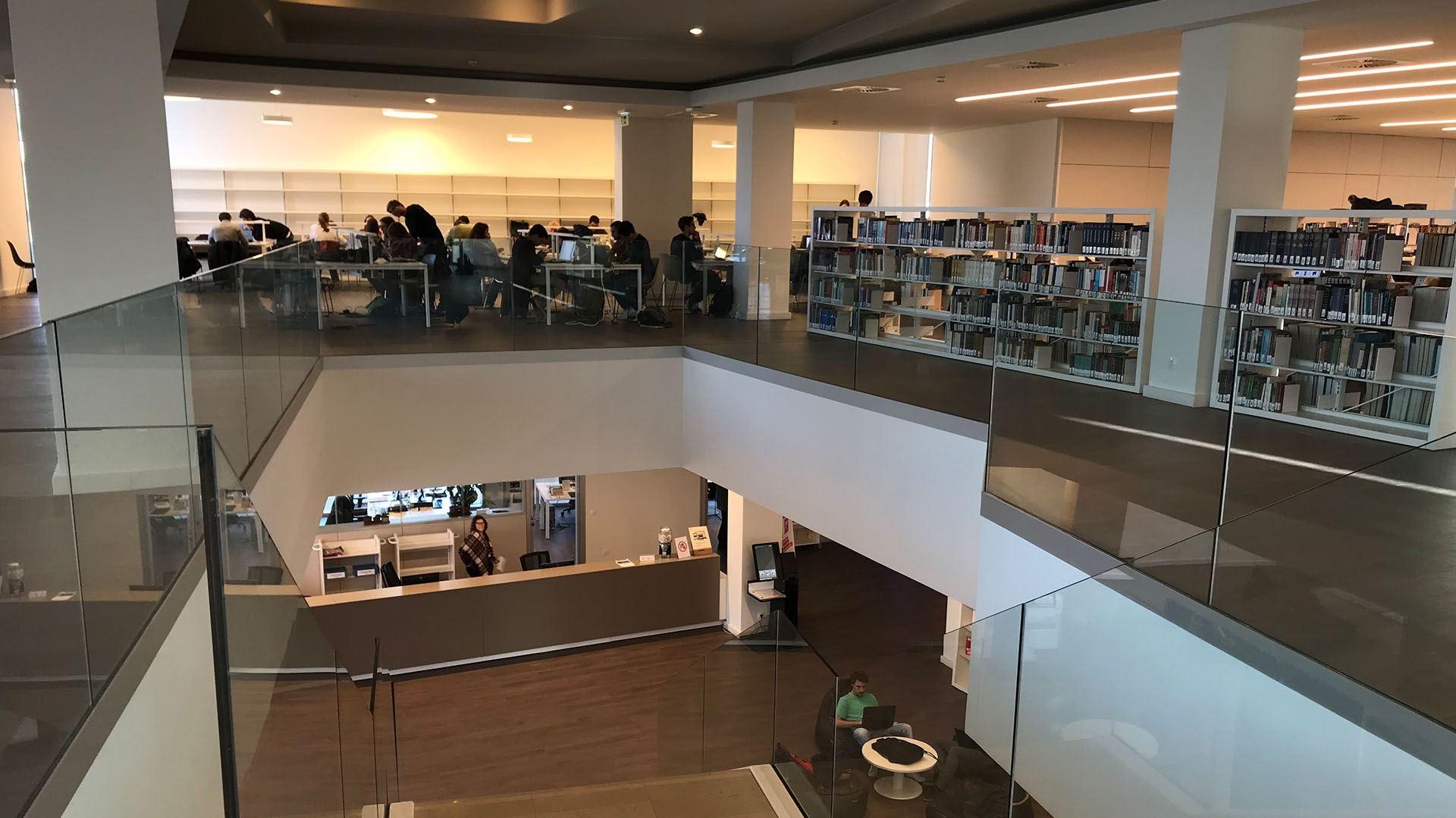 Biblioteca da Nova SBE