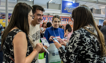 Visite o Salão do Estudante se você quer estudar Inglês nos EUA