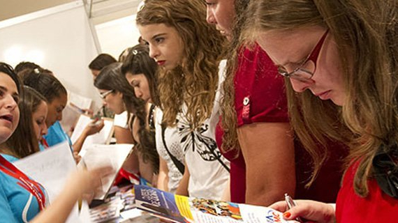 Feiras de Intercâmbio: o melhor caminho para estudar no exterior