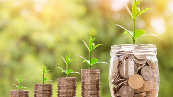 17 dicas sobre como economizar dinheiro estudando no exterior