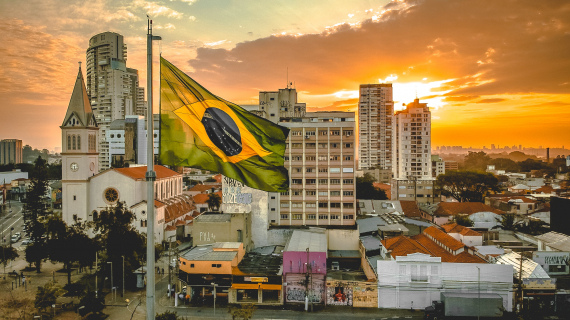 Ter ou não ter amigos brasileiros enquanto você estuda no exterior? Eis a questão!