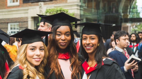 Avanza en tu carrera con un posgrado de esta Universidad en Londres