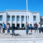 Saiba mais sobre as oportunidades de estudo na capital portuguesa