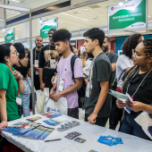 Os benefícios de ir a uma Feira de Estudos no Exterior